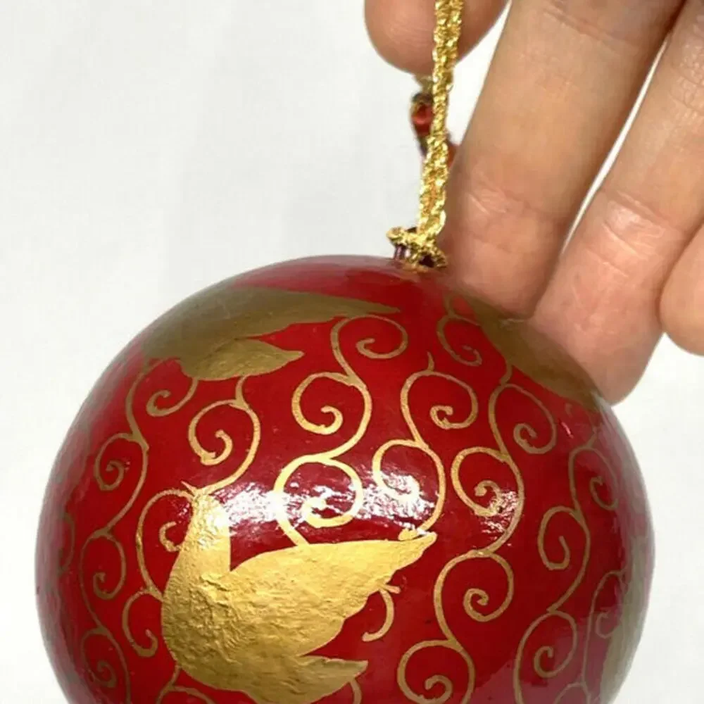 Vintage Hand Painted Wooden Christmas Ornaments LOT of 4‎